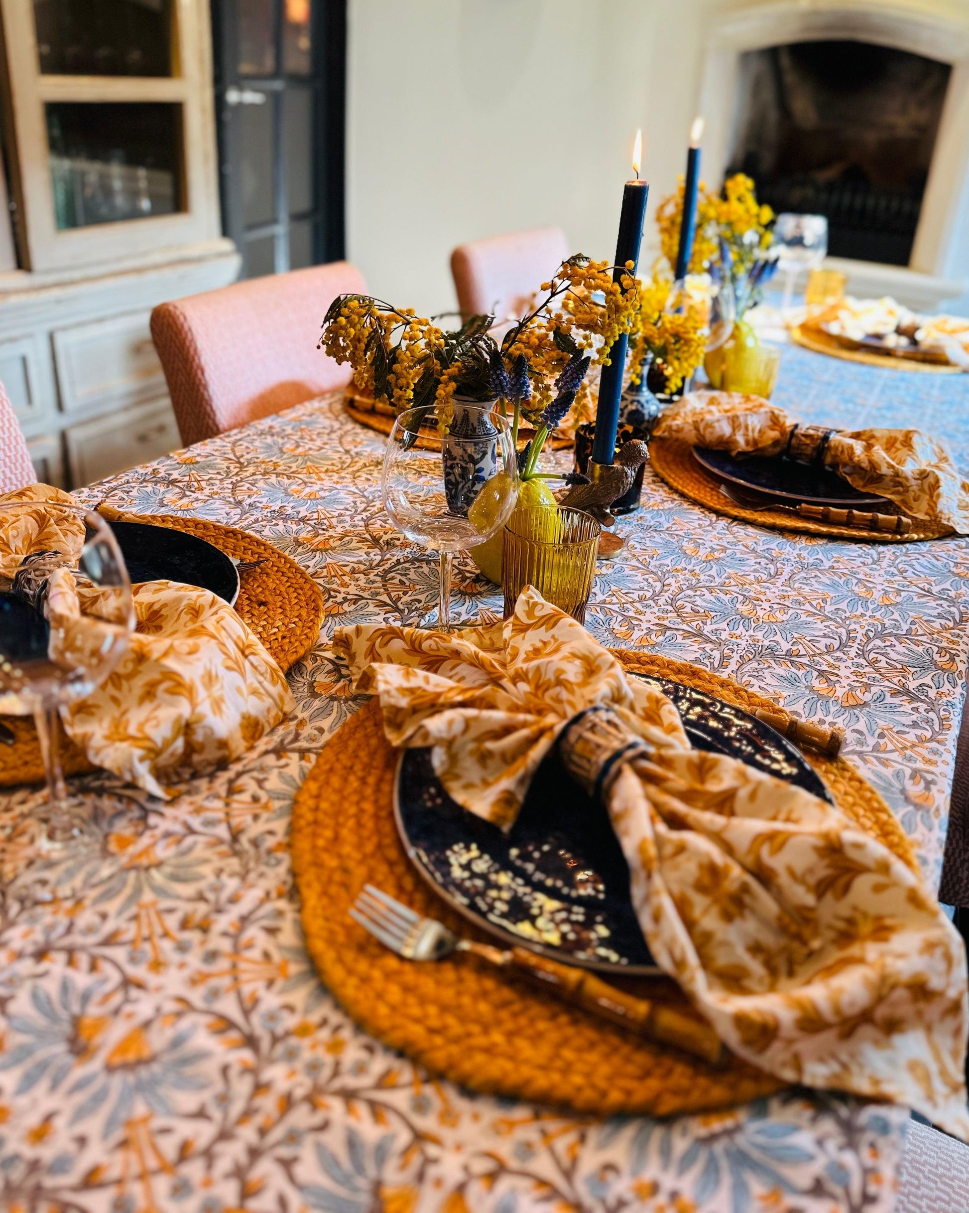 Tafelkleed Indiase blockprint licht blauw met geel - Frank Styling