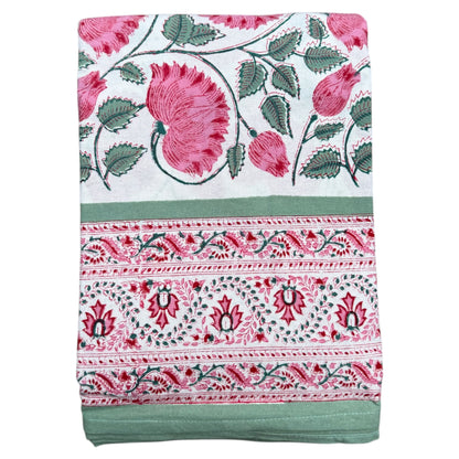 Tafelkleed Indiase blockprint wit met delicate roze bloemen en levendige groene bladeren