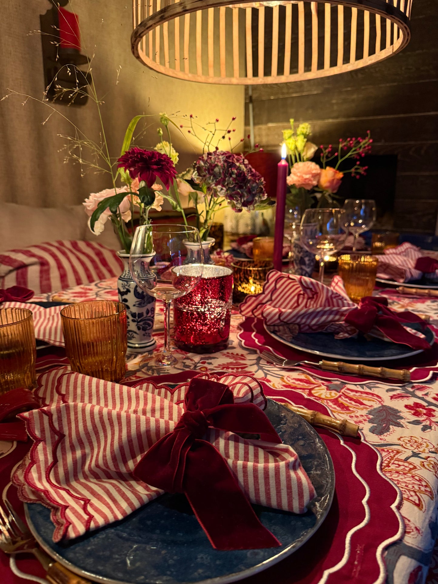 Katoenen servetten (2 stuks) burgundy-wit streepje met golvende rand