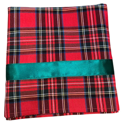 Tafelkleed rood met kerst ruit en groene bies
